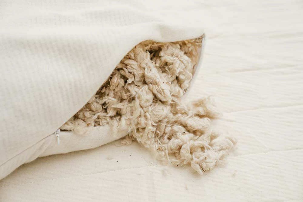 Peace Lily organic kapok pillow